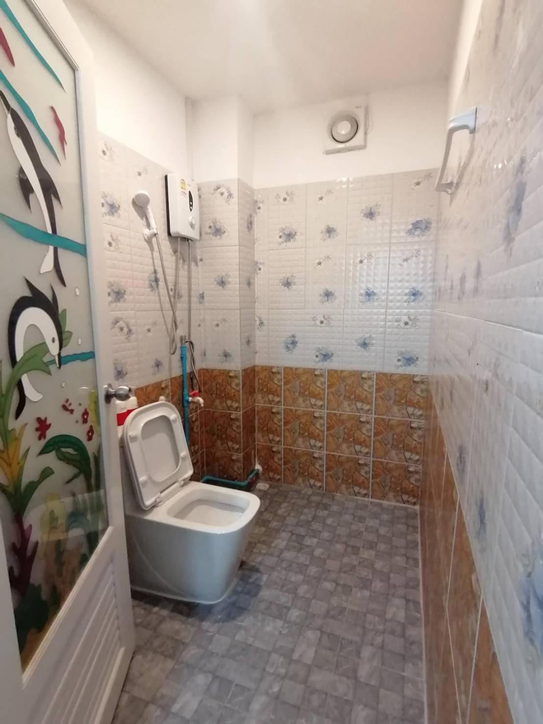 Armthong Resort 坤西育府 外观 照片