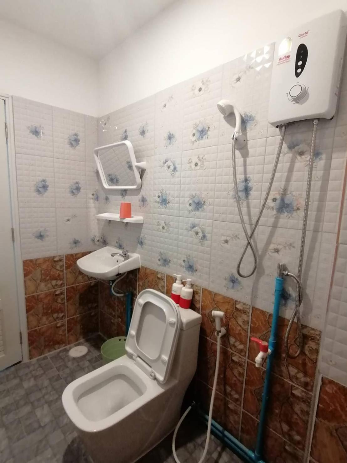 Armthong Resort 坤西育府 外观 照片